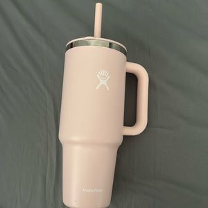 PINK HYDROFLASK